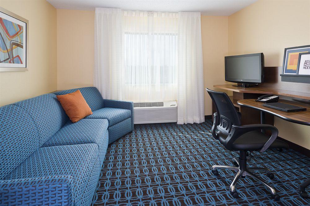 Fairfield Inn & Suites Mansfield Ontario Exterior photo