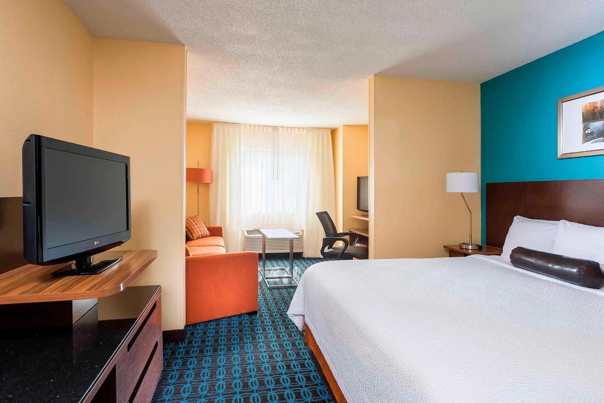 Fairfield Inn & Suites Mansfield Ontario Exterior photo