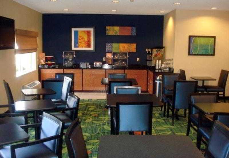 Fairfield Inn & Suites Mansfield Ontario Exterior photo
